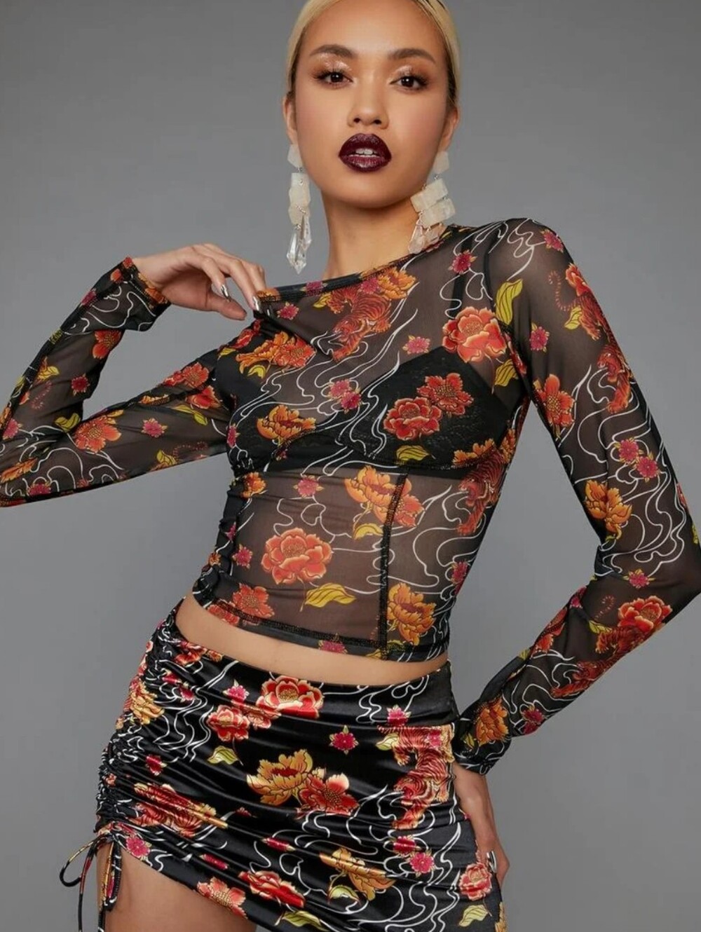 Dolls Kill Poster Girl Honest Confessions Mesh Top Black Size Large